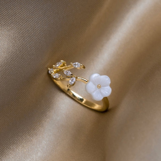 White Blossom Ring
